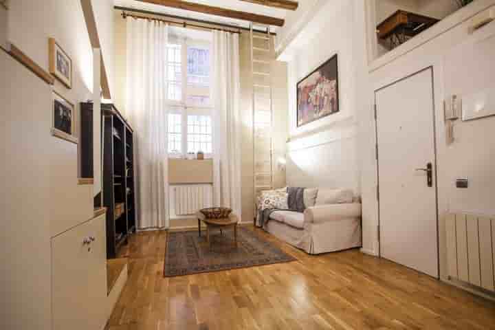 Apartamento para arrendar em Gòtic