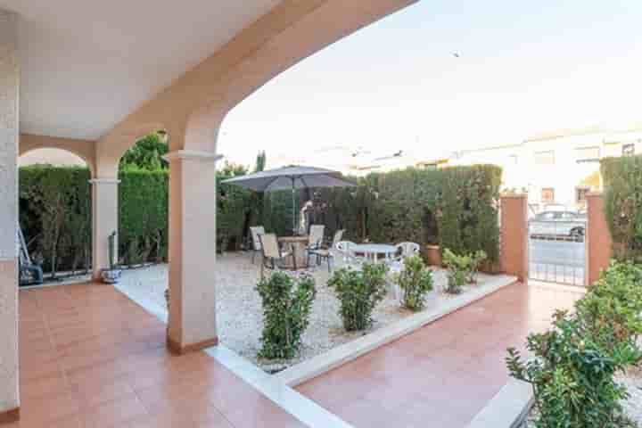 Casa en venta en Orihuela-Costa