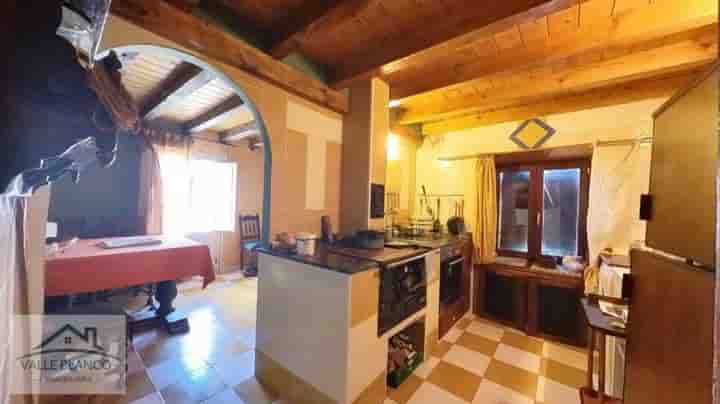 House for sale in Campoo de Enmedio