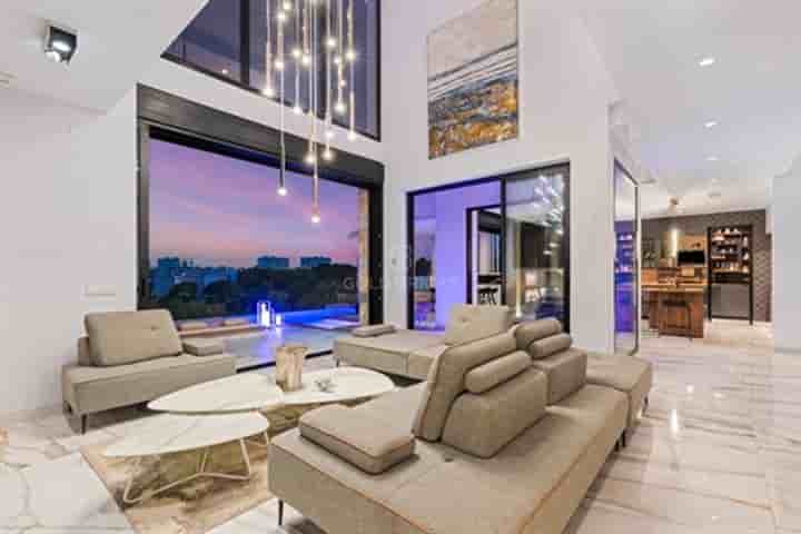House for sale in Orihuela-Costa