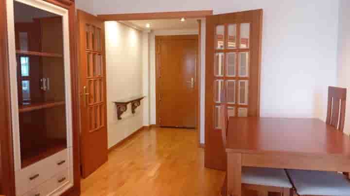 Apartment for rent in Zaragoza