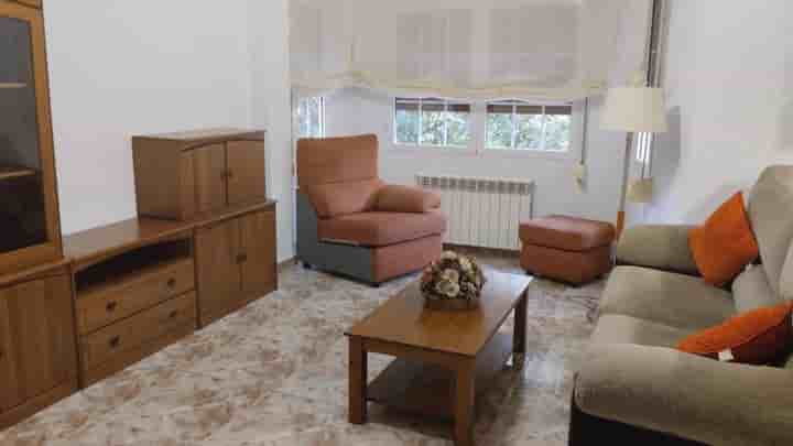 Apartment for rent in Zaragoza