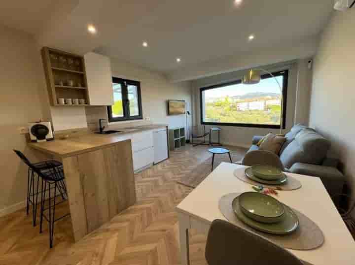 Apartment for rent in Urbanizaciones