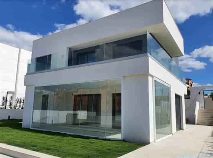 House for sale in Manilva