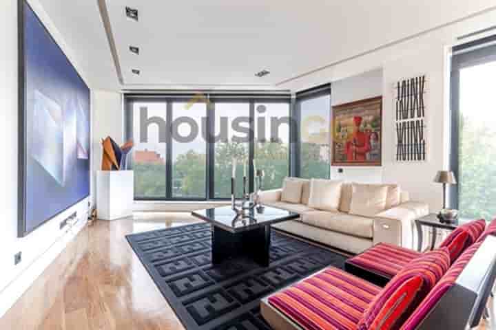Apartment for sale in Madrid