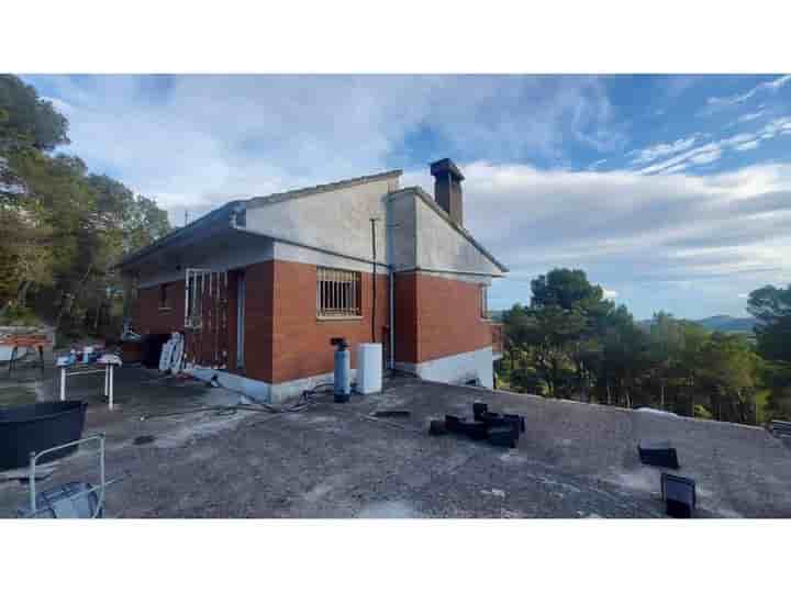 House for sale in La Llacuna