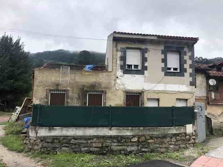 Casa en venta en Oviedo