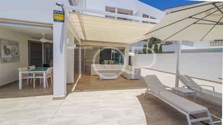 Apartamento en venta en La Caleta