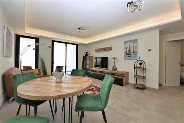 Apartamento en venta en Estepona