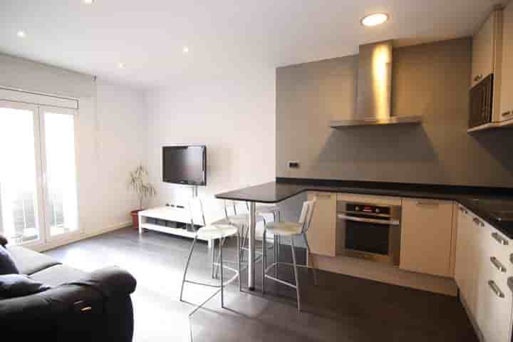 Apartment for rent in Poble Sec