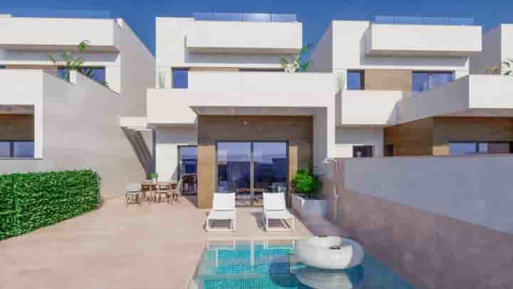 House for sale in Los Montesinos