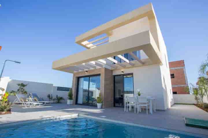 House for sale in Los Montesinos