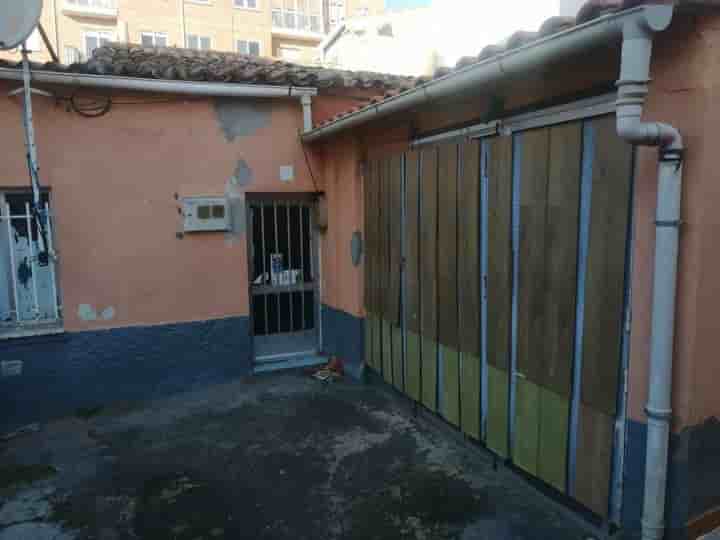 House for sale in Zamora