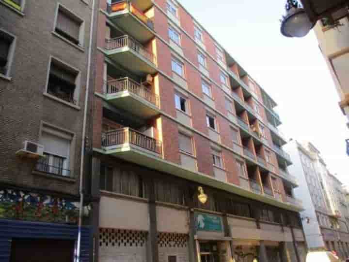 Apartment for rent in Zaragoza