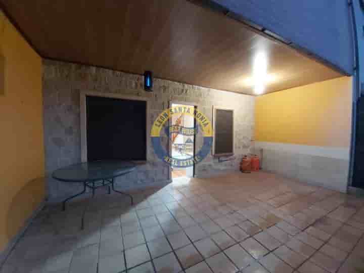 House for sale in Santovenia de la Valdoncina