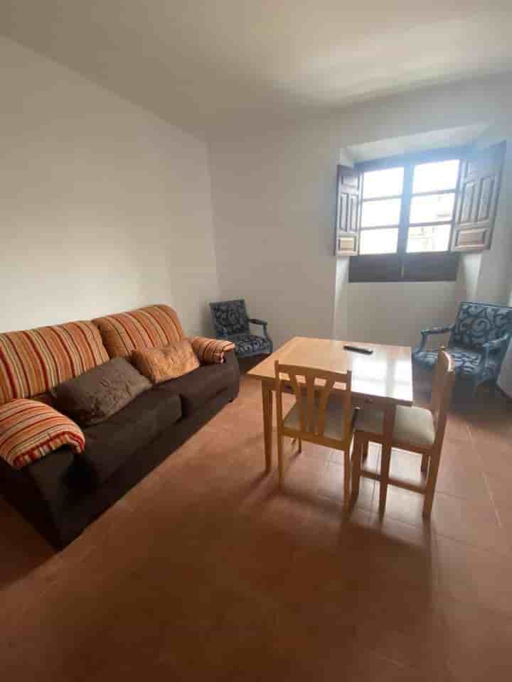 Apartamento en alquiler en Cercado Bajo de Cartuja