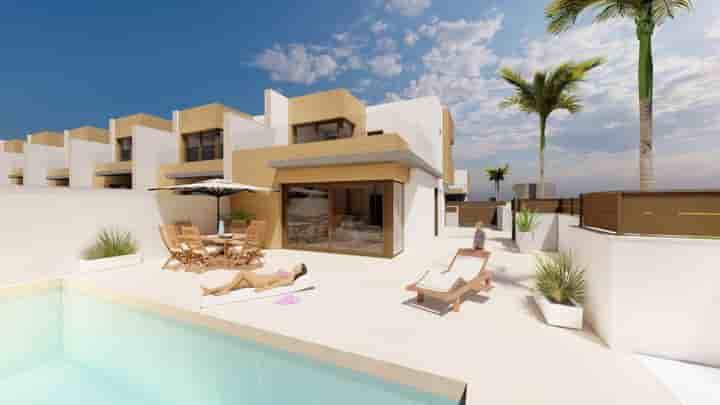 Casa en venta en Algorfa