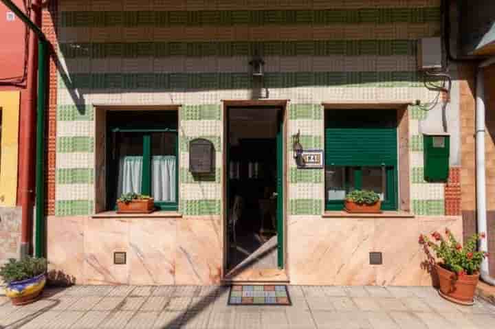 Casa para venda em San Martín del Rey Aurelio