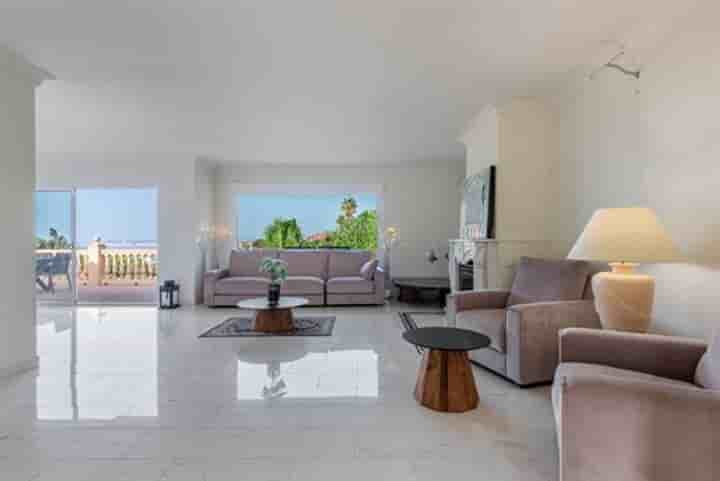 House for sale in Benalmadena Costa