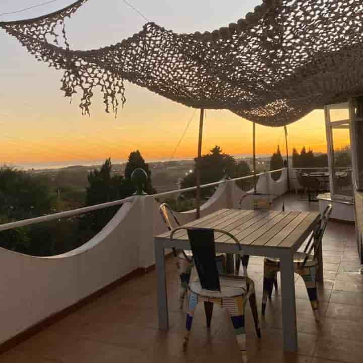 House for sale in Nueva Andalucía