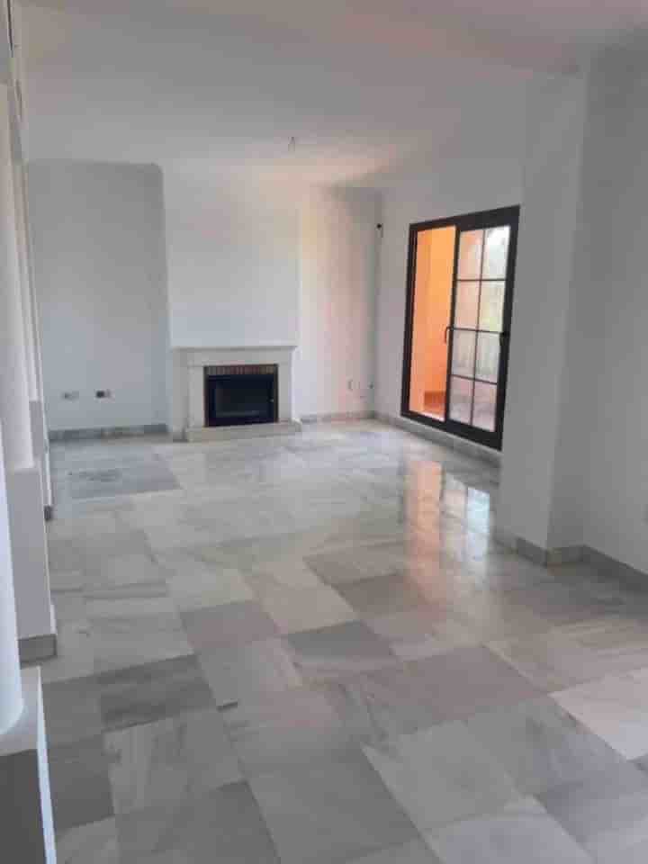 Casa en venta en Estepona