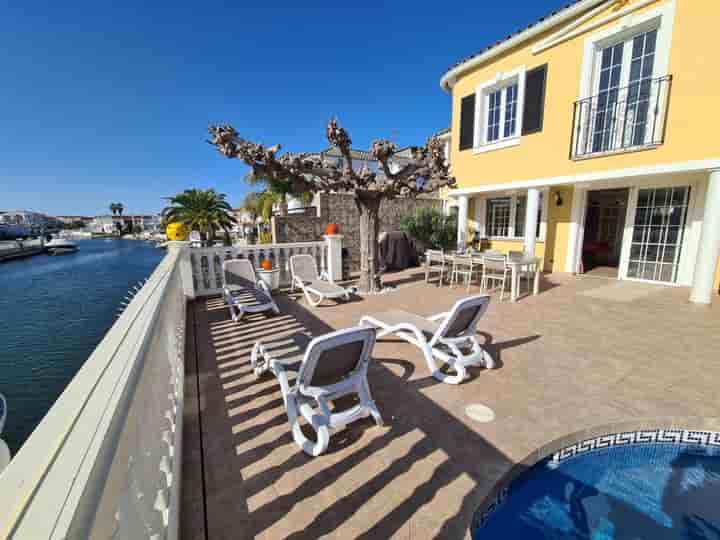 House for sale in Empuriabrava