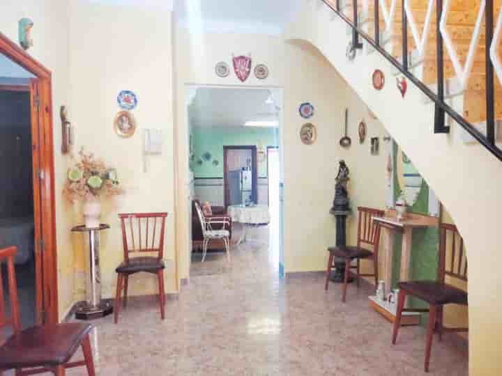 House for sale in La Guardia