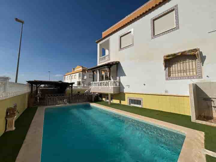 House for rent in Torreta