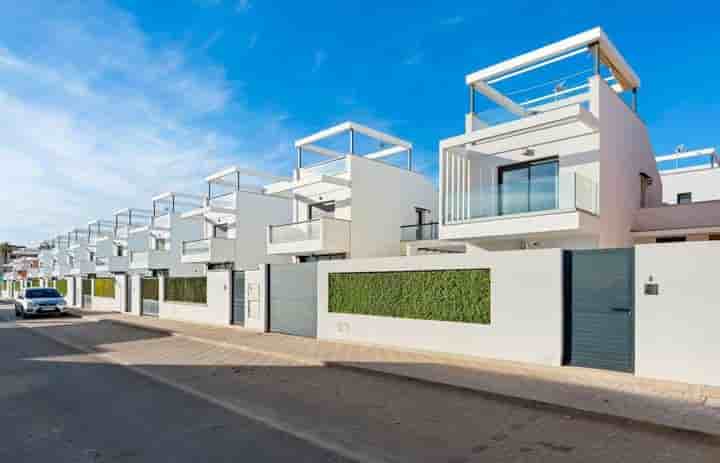 Casa para venda em Roda