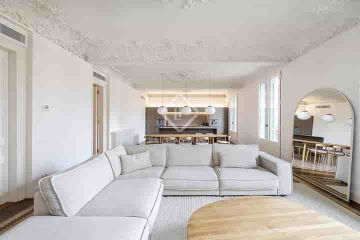 Apartment for sale in Barcelona