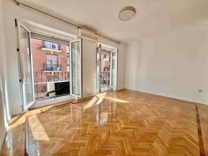 Apartment for rent in Trafalgar