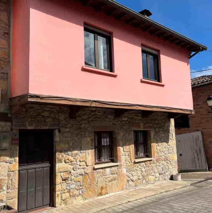 Maison à vendre à Cabranes