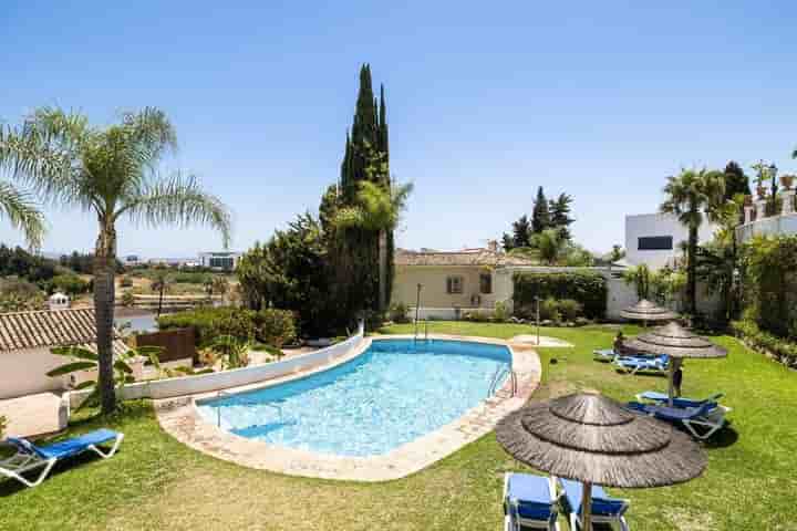 House for sale in Nueva Andalucía