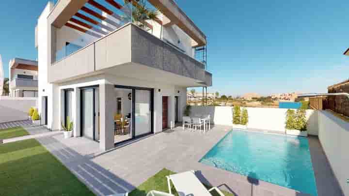 House for sale in Los Montesinos