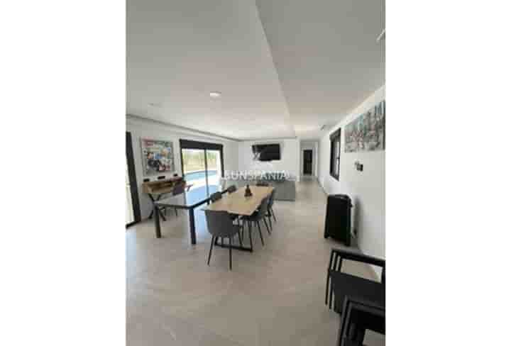 House for sale in Pinoso