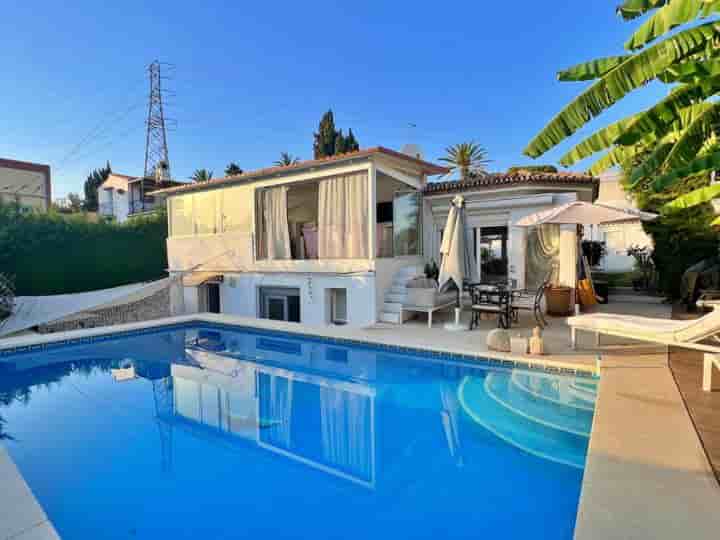 Maison à louer à Nueva Andalucía