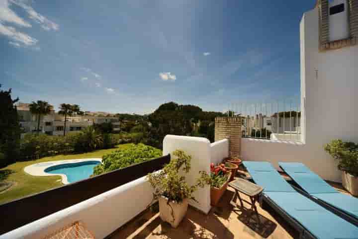 Apartment for rent in Nueva Andalucía