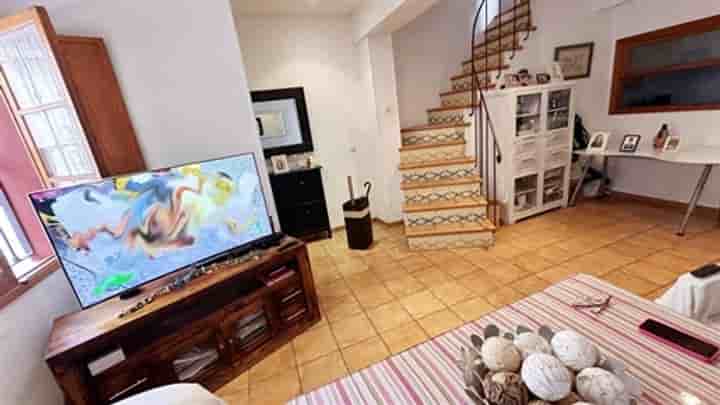 House for sale in Seville