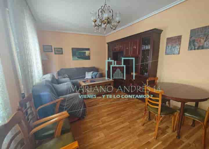 Apartamento para arrendar em León