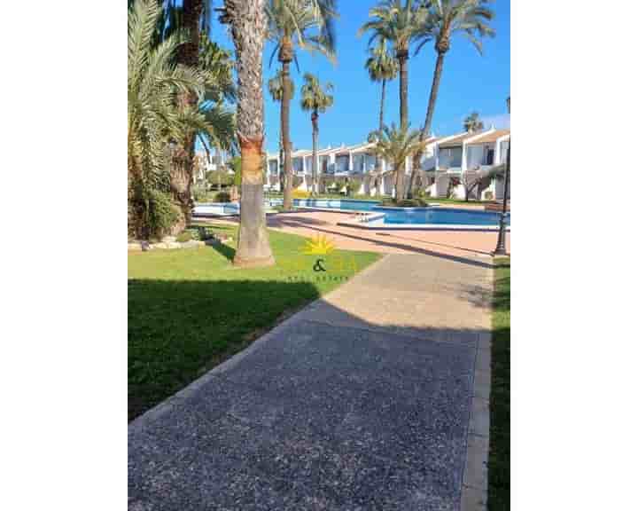 Apartment for rent in Playa de las Gaviotas-El Pedrucho