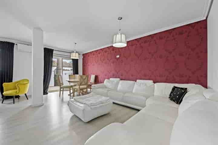 House for sale in Estepona