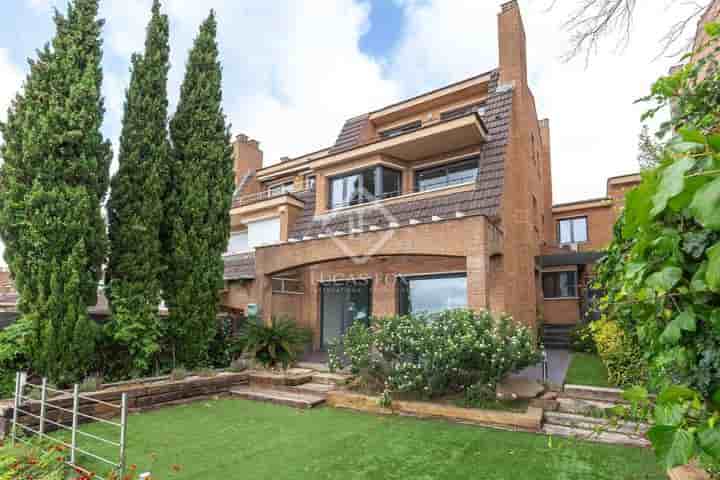 Casa in affitto a Esplugues de Llobregat