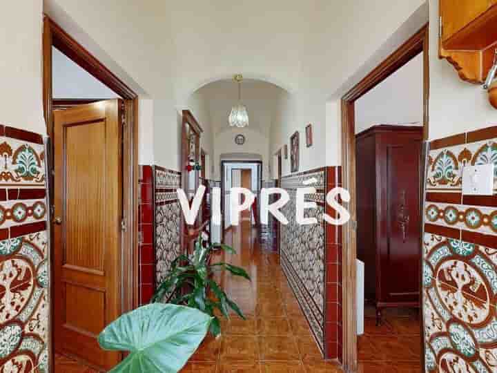 House for sale in Cáceres‎