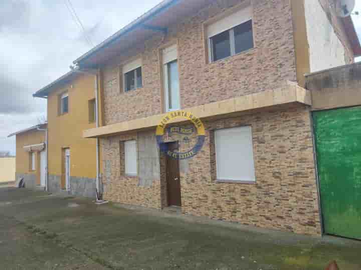 Casa para venda em Valdefresno