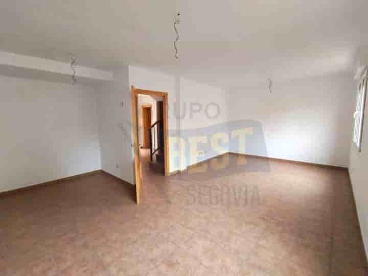 House for sale in Segovia