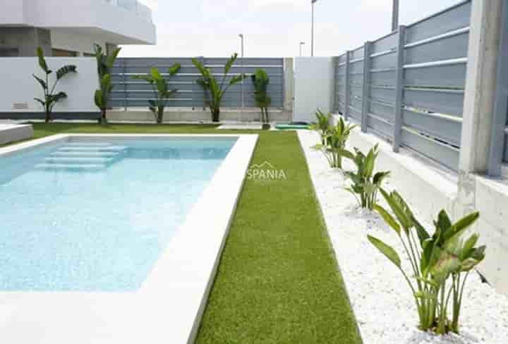 Casa en venta en Orihuela
