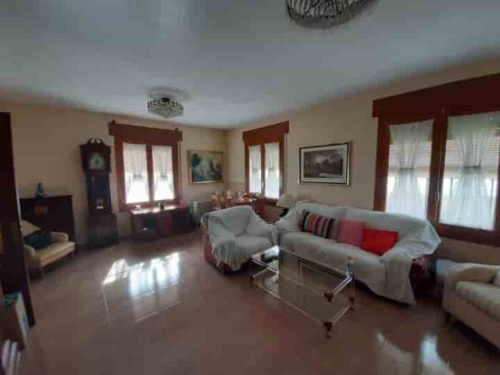 House for sale in Almagro