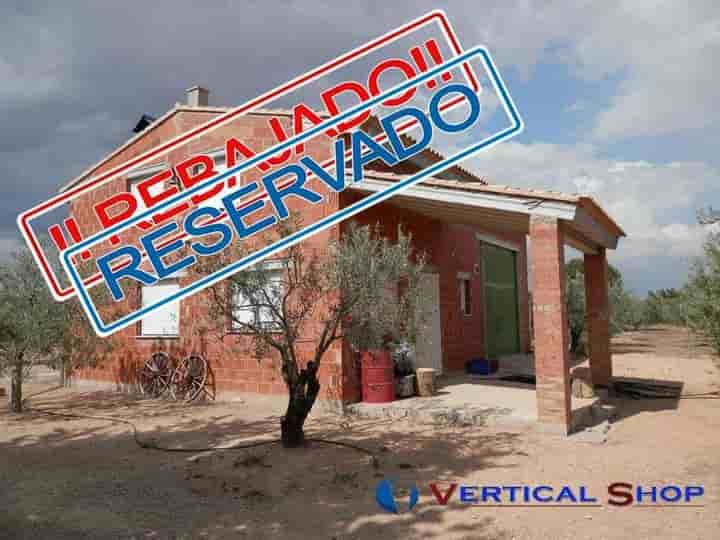 Casa en venta en Caudete