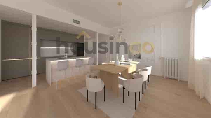 Apartment for sale in Madrid