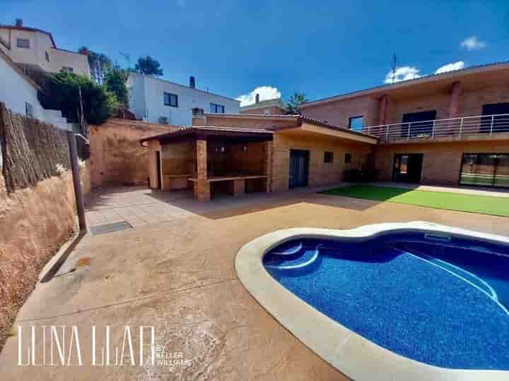 Casa en venta en Canyelles